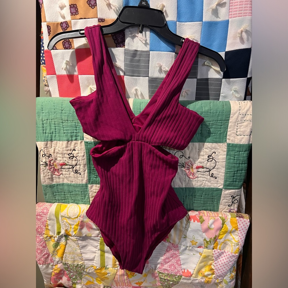 Araks Swimsuit Size XS
